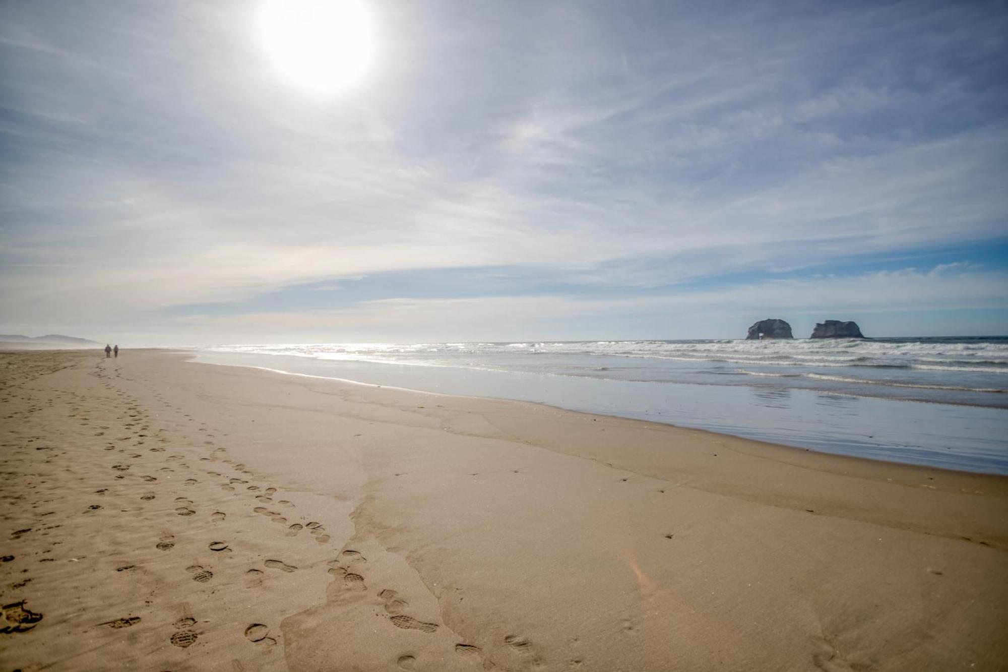 On The Rocks Villa Rockaway Beach Buitenkant foto
